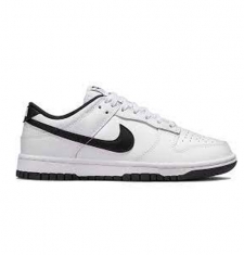 NIKE SB DUNK LOW WHITE BLACK 2022